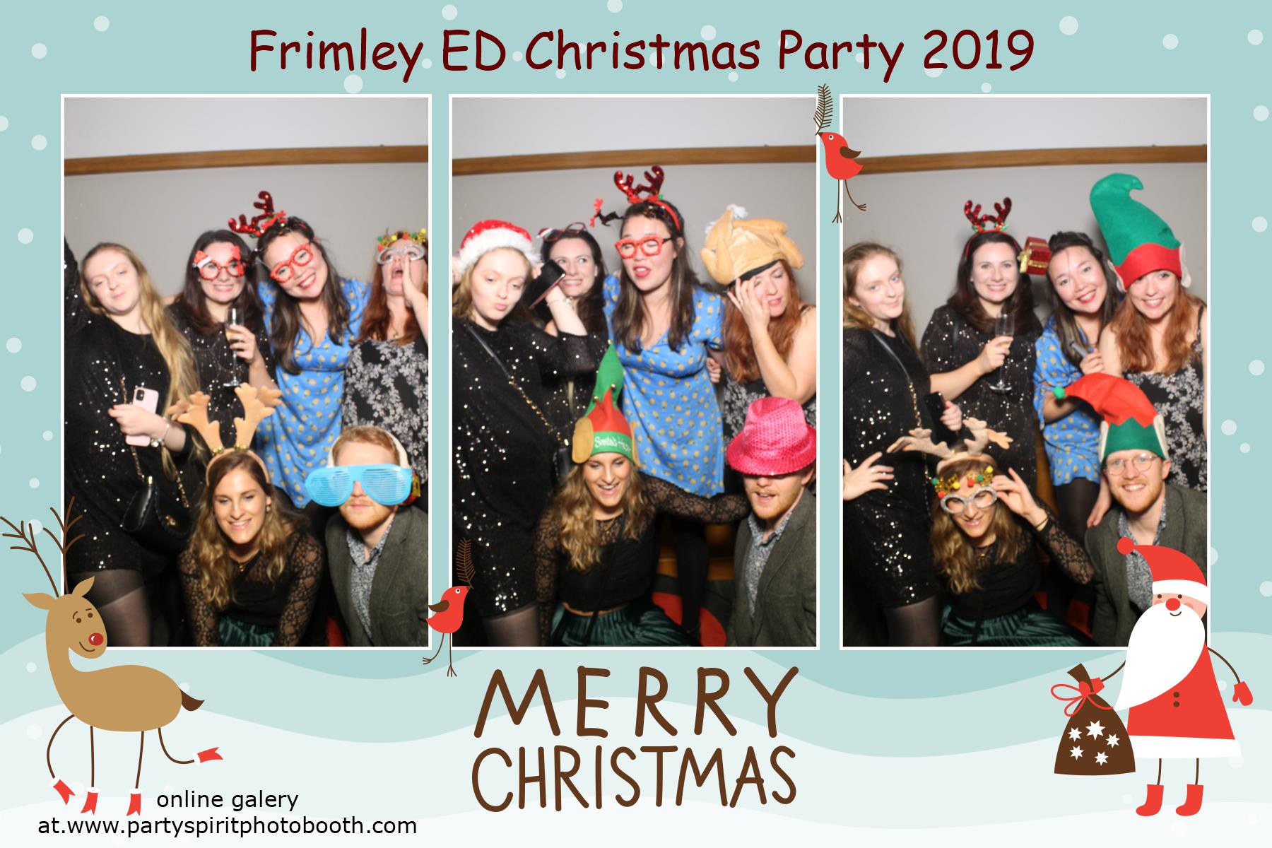 Christmas Party | View more photos from the event at gallery.partyspiritphotobooth.com/u/PartySpiritPhotoBooth/Christmas-Party-1
